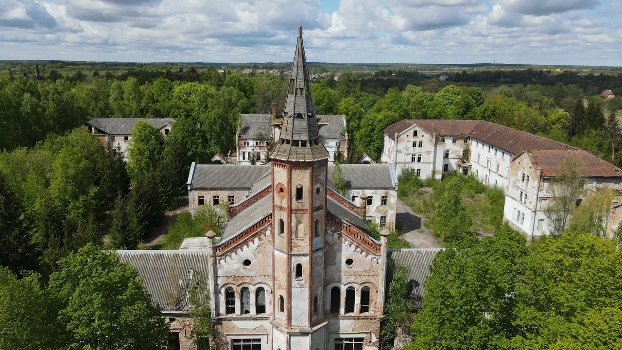 08. Комплекс зданий психиатрической больницы Алленберг
